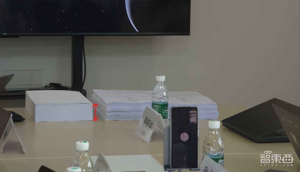 200万字上下文!月之暗面Kimi大模型指数升级,10分钟学会开飞机、打德扑,还化身中医专家