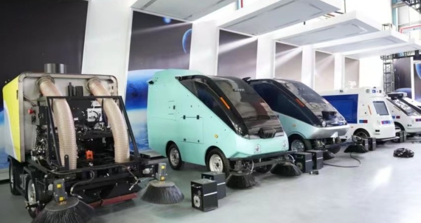 易咖智车连发七款无人车，支持三大场景，助力无人驾驶商业化落地