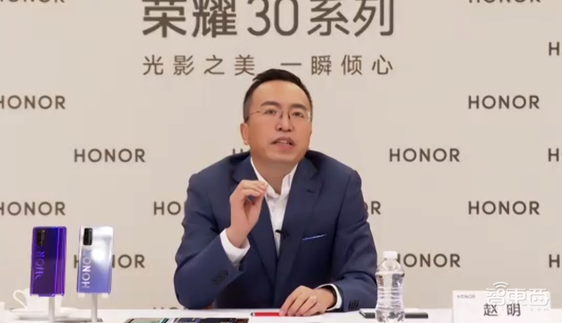 荣耀30拍照看齐P40,首秀麒麟985 5G!价格首次超5千