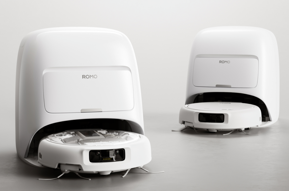 3739元起！大疆杀入扫地机器人市场，全透明、可声控，还能视频通话