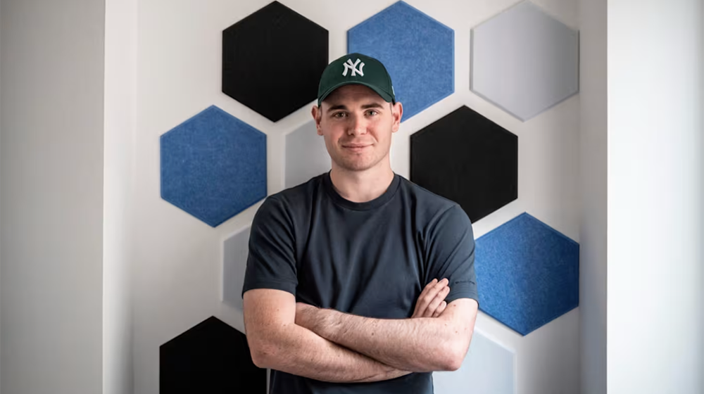 又一AI芯片独角兽诞生!00后创办,融资15亿元,成立不到2年