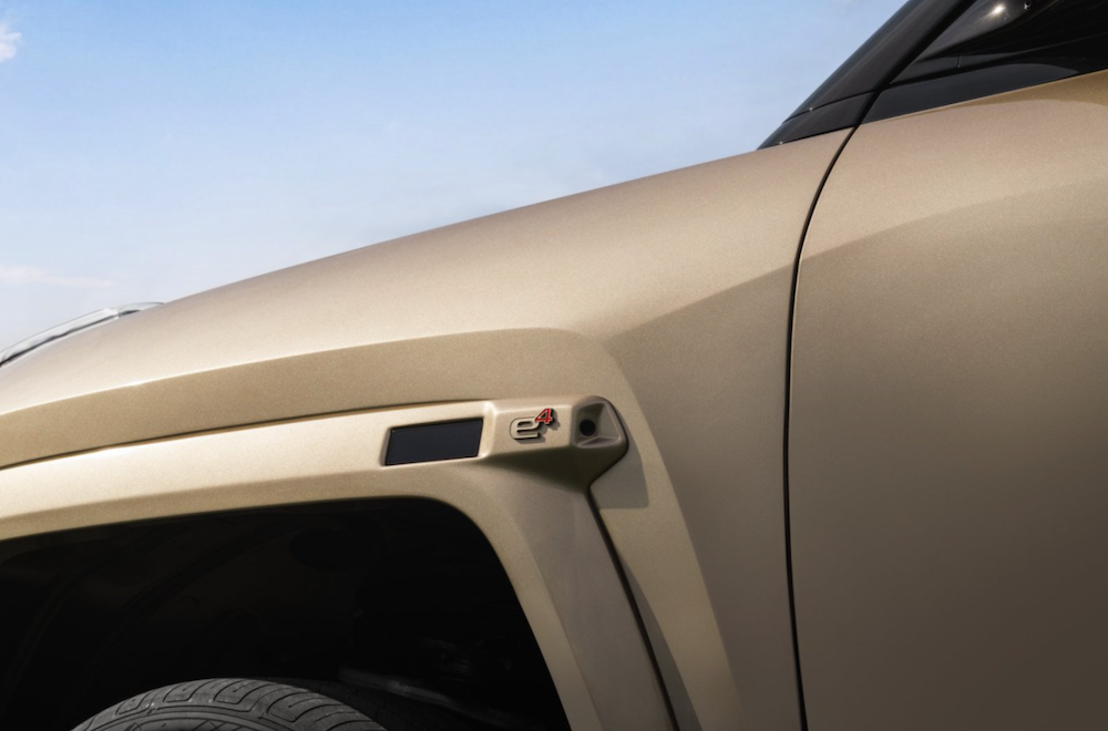 比亚迪仰望新车凭何定价128万？安全才是最大的底气