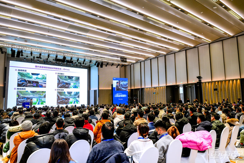 端到端智驾燃爆中关村!2025首场自动驾驶峰会圆满落幕,清华李升波教授、理想智驾一号位给出研判