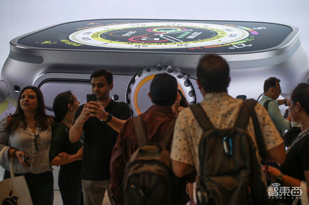 Apple Watch X史诗升级,Micro LED终于来了!还有M3 Ultra芯片核弹