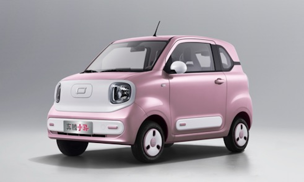 2026款奔腾小马3.49万起售!12项升级,全面接入Deepseek