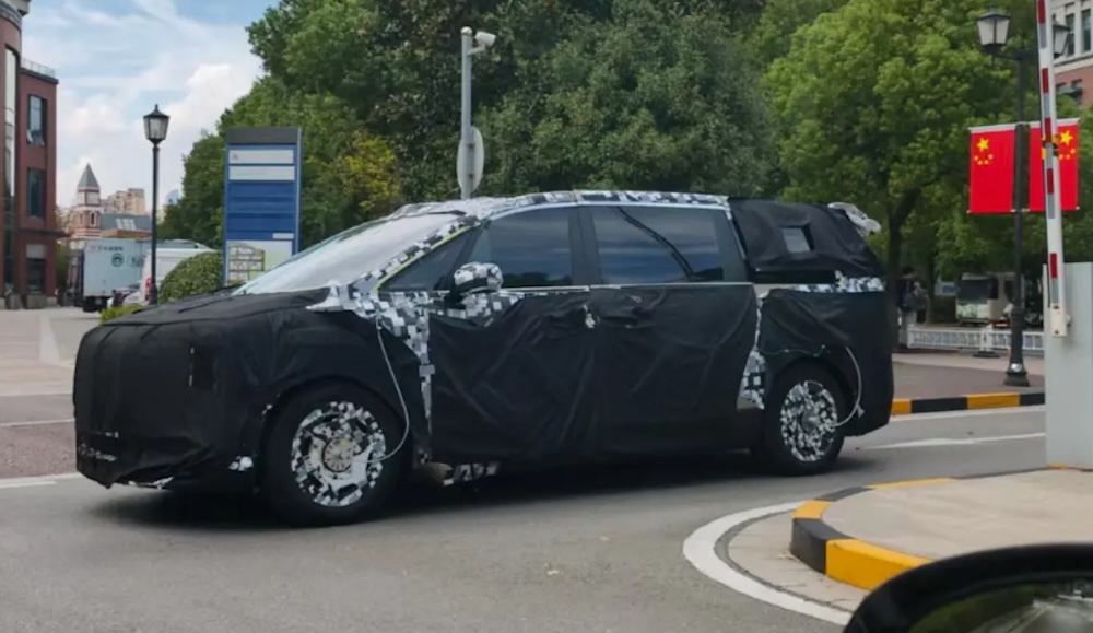 华为系要干掉奔驰宝马？！余承东的野心，藏在这20多款车中