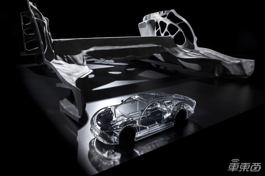 奔驰再秀电动化肌肉！新概念车续航1000公里，一个月只需充两次电