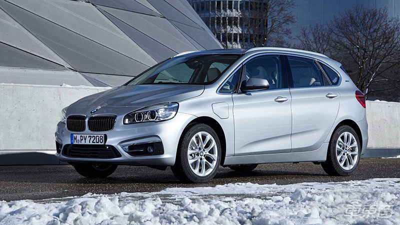 奔驰宝马奥迪电动化大对决!40款车型谁更强?