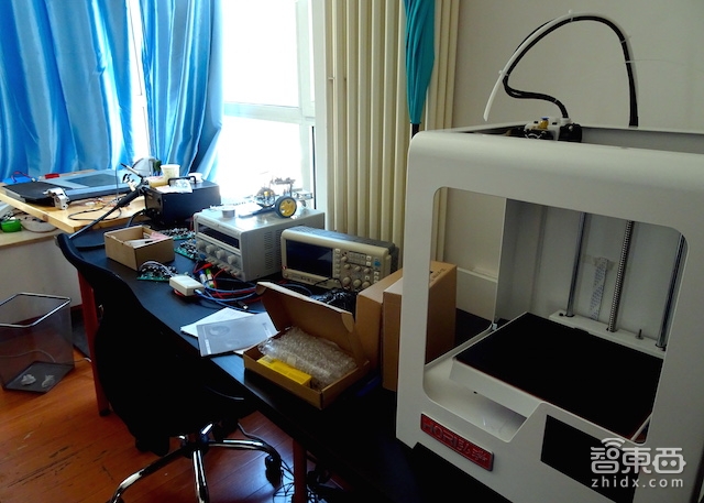 硬创先锋张鋐明:将一台电动滑板车装进背包分几步?