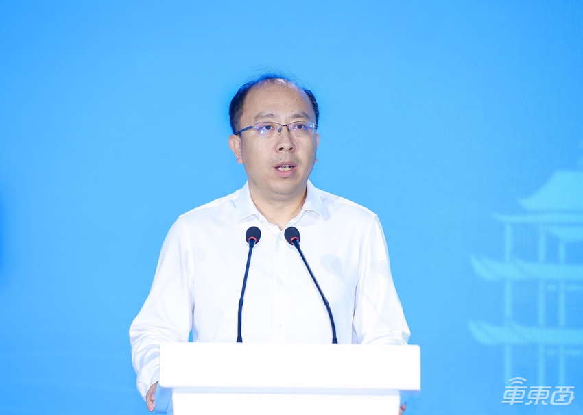 百度助力武汉打造“自动驾驶第一城”中国车谷落地“国家级”平台