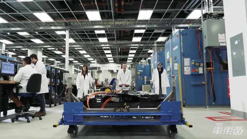 悍马纯电版原型车外观曝光!将分皮卡和SUV两种车型,3秒破百