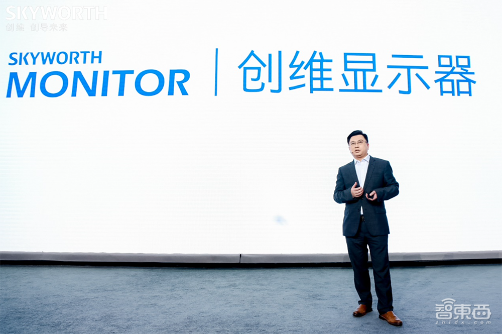 创维推两大杀手锏：4K电视可弯可直，8K电视用玻璃屏幕发声