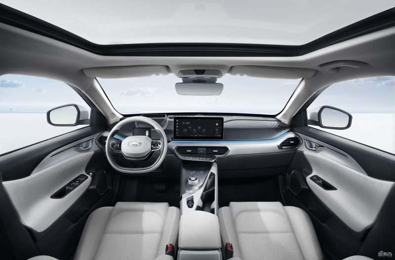 对标Model 3还是“碰瓷”Model 3？ 解密风阻最低国产电动车吉利GE11