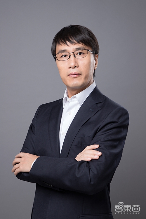 专治无人车算力饥渴!海归教授回国创业,造动态视觉芯片重塑无人车之眼