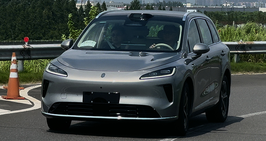 余承东亲自试乘！华为上汽首款车要来了，或18万起售