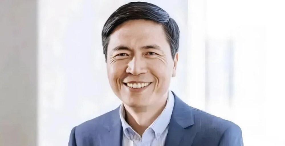 20+两会代表委员热议AI！王坚纠偏模型开源，雷军呼吁L2脱手处罚，甄子丹称打不过机器人