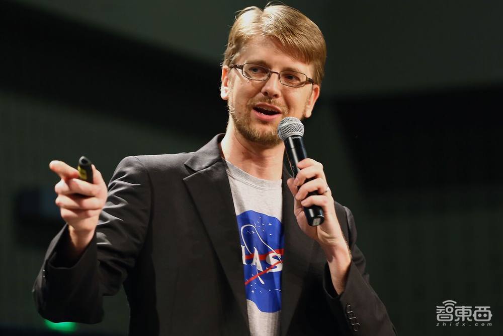 苹果MR头显13位灵魂人物曝光！揭开AR眼镜难产内幕