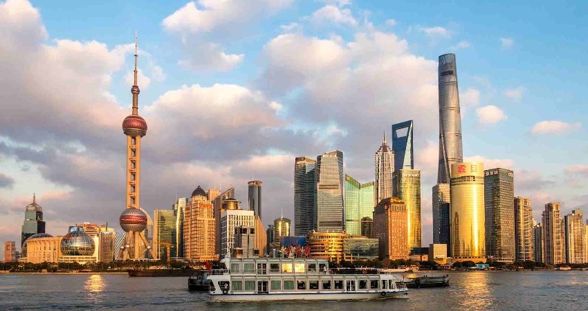 搞新能源汽车，上海太猛了