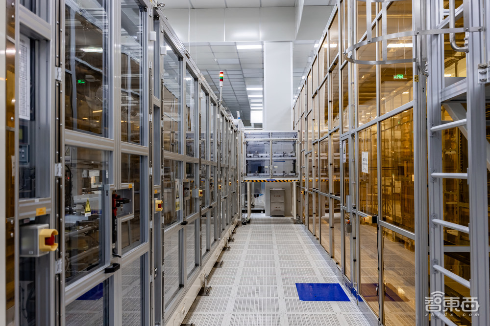 探访TCL华星武汉印刷OLED产线:无需大规模真空环境,材料利用率超90%