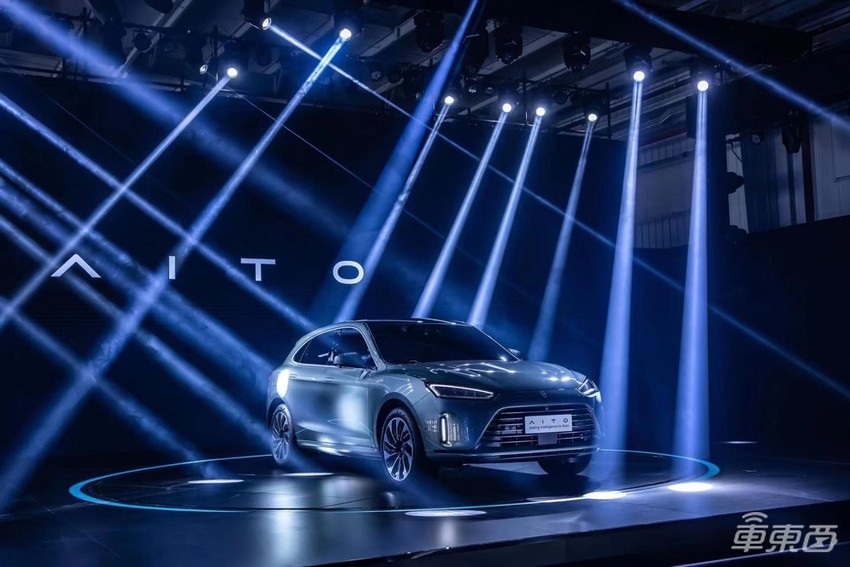 华为全面赋能汽车行业！揭幕AITO汽车背后的智能化亮点