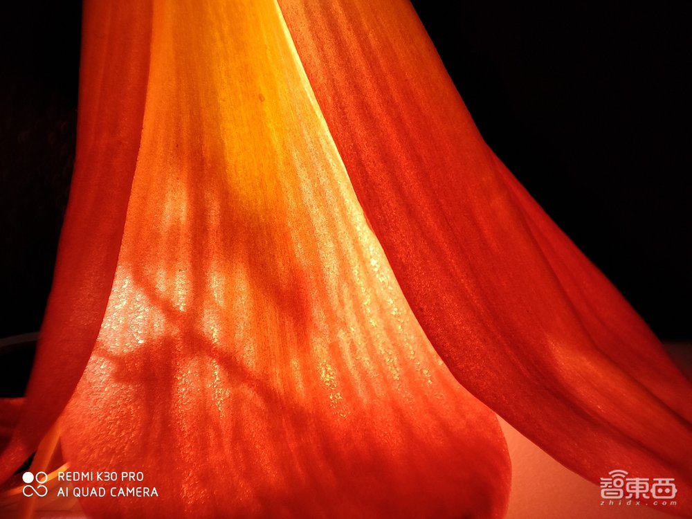 “显微镜”也能放上手机，没有高刷的红米K30 Pro算不算旗舰？