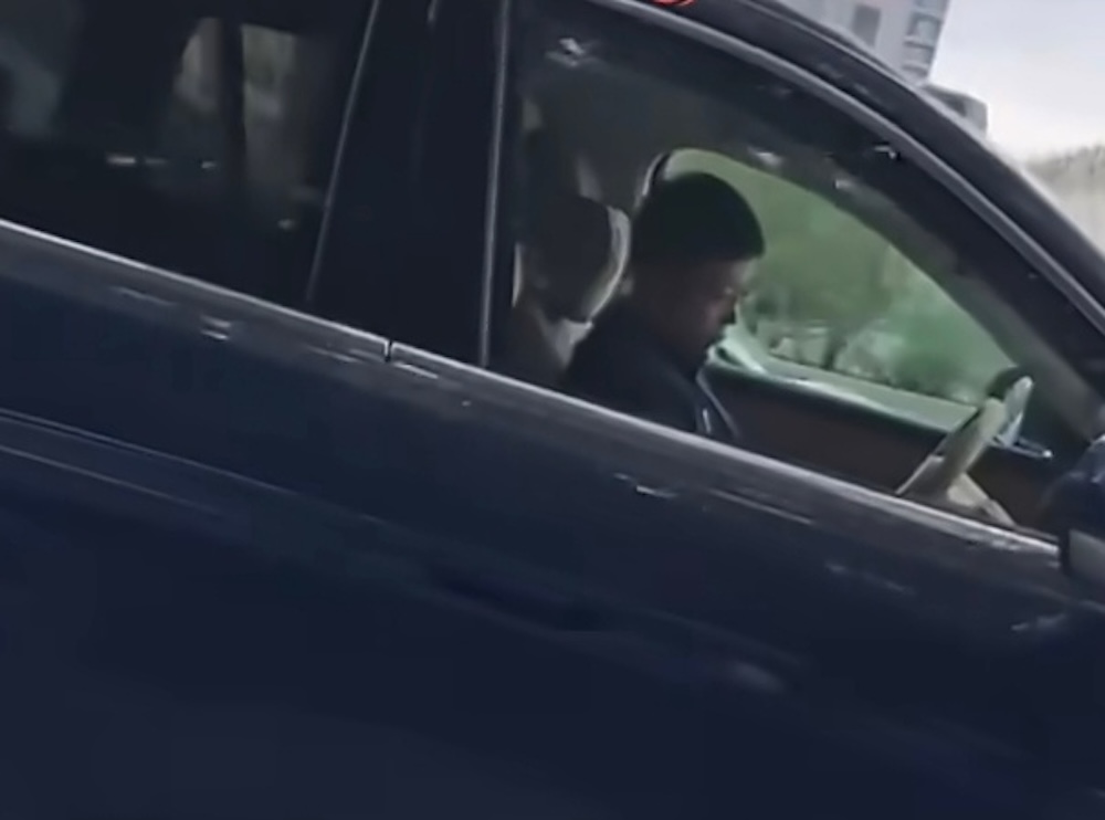 余承东自曝到公安局自首，被罚款扣三分，享界新车秋季发布