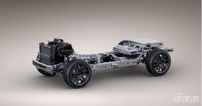 坦克700 Hi4-T上市,42.8万起售,进一步发力新能源越野市场