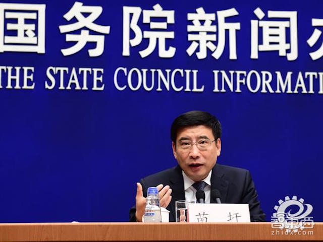 智东西晚报:苹果或三月发4寸iPhone5se SpaceX再试海上回收火箭