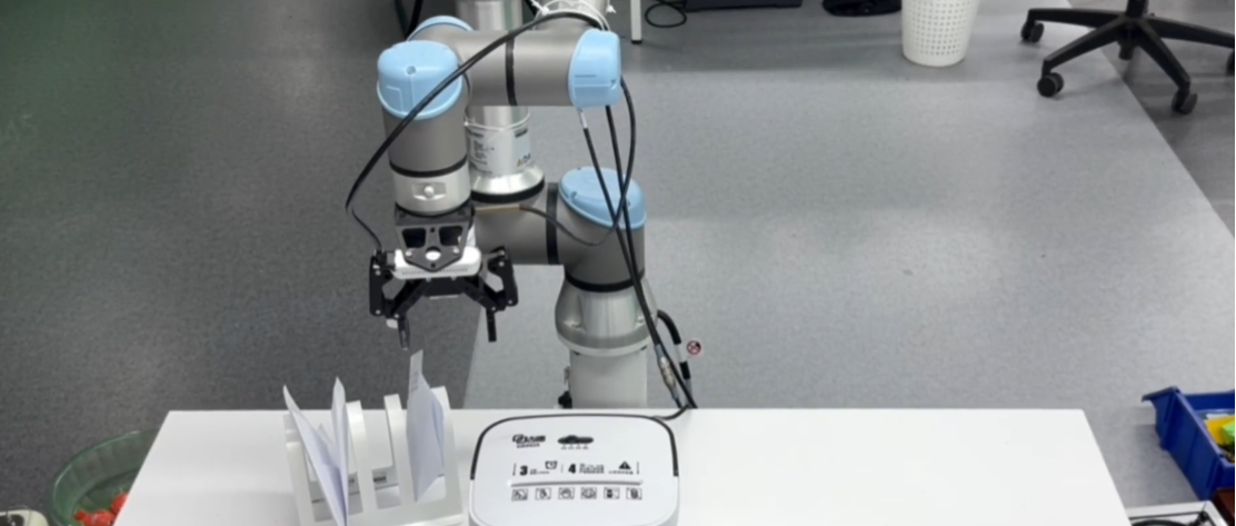 Dexmal 原力灵机硬核开源Dexbotic:一站式搞定VLA研究,终结重复造轮子