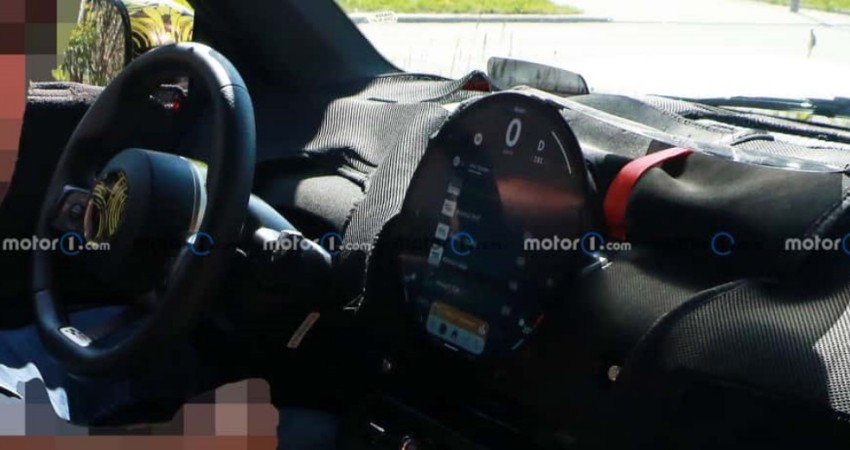 宝马MINI Cooper EV内饰曝光！取消传统仪表盘，延续圆形中控设计