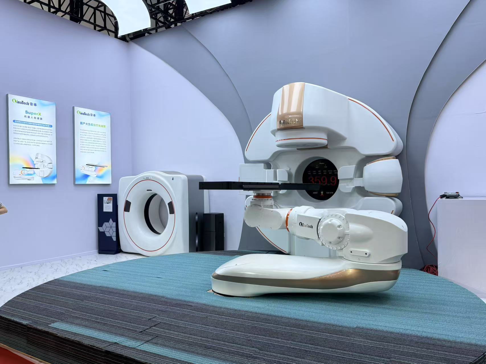 最貴97萬搬回家，人形機(jī)器人天團(tuán)涌入北京！暴走2萬步玩命逛完，亮點(diǎn)都在這了