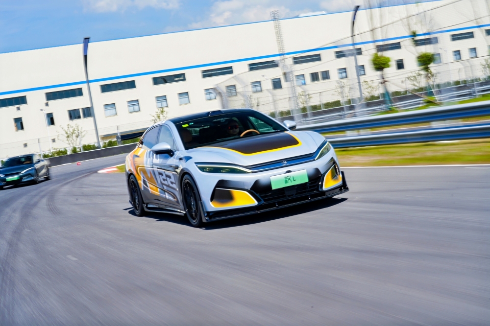 比亚迪汉家族交付破百万!上市5年均价20万+,汉L连续三个月销量破万