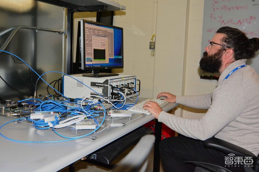 研究人員發(fā)布通信技術(shù)新算法，多設(shè)備連WiFi更快，計算量少三分之一！