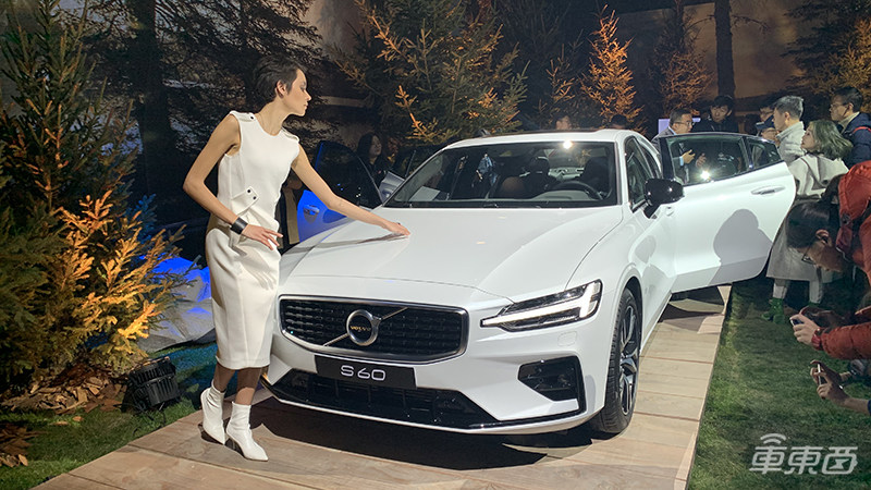 沃尔沃新S60 28.6万开卖！配L2级自动驾驶，插混版最值得