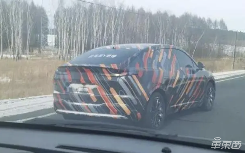 卖一辆“亏13万”,蔚来又烧207亿!李斌大谈20万级新车,股价逆势上涨