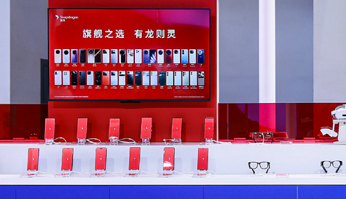 我们逛了链博会1.4万平数科馆，深扒黄仁勋盛赞的“中国供应链奇迹”