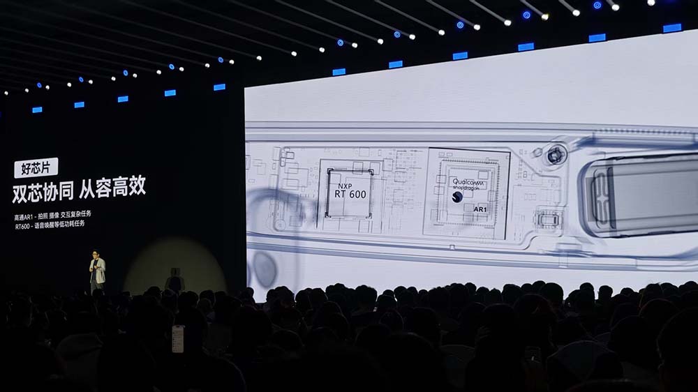 1500万次使用！日均佩戴8小时，同比增长800%，AI眼镜迎来“iPhone时刻”