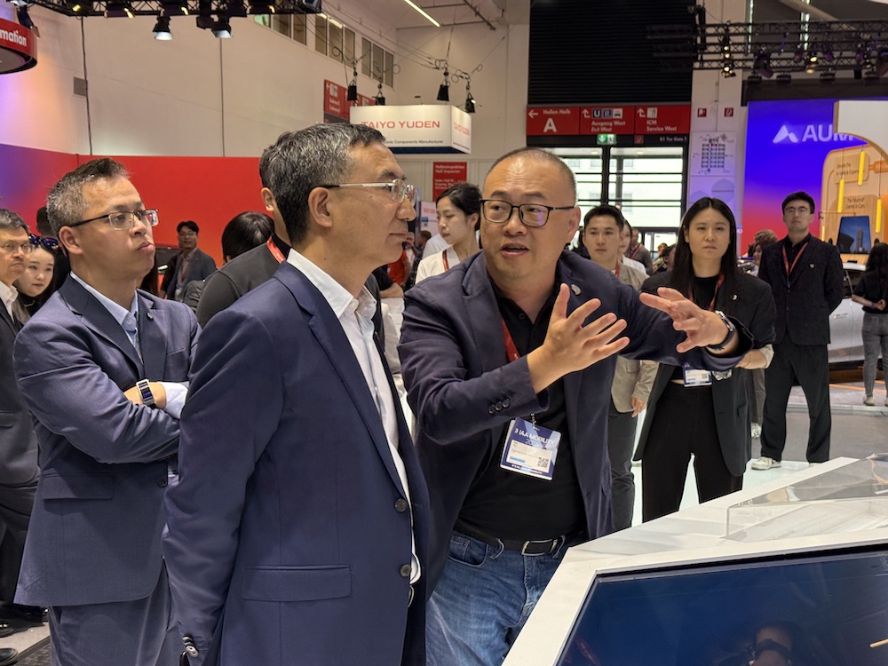 103条中国车圈好汉激战慕尼黑!暴走一天看全欧洲最大车展,BBA不服激烈反攻