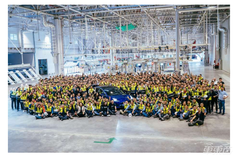 特斯拉官宣上海工厂投产!十个月创建厂奇迹,首辆国产Model 3已下线