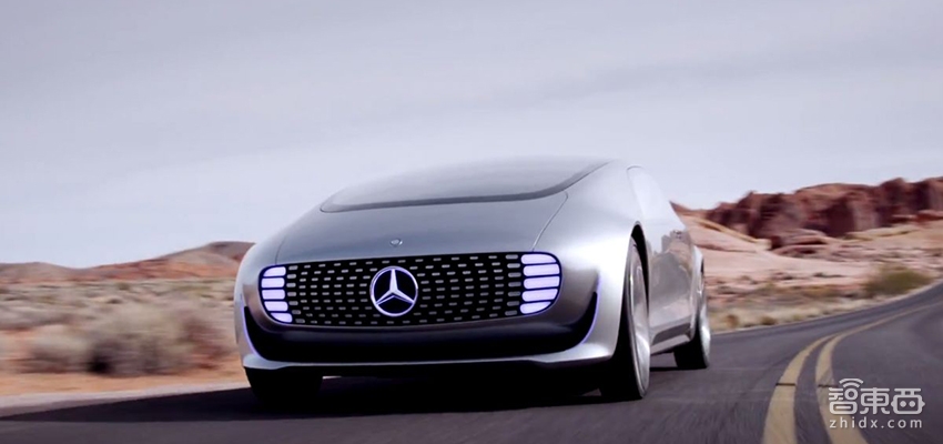 智车之路 | 奔驰“认怂”自动驾驶背后