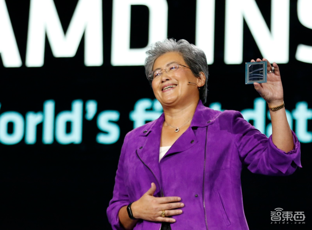 CES火爆开幕！屏幕花式折叠、汽车变色发光、元宇宙暴风炫技