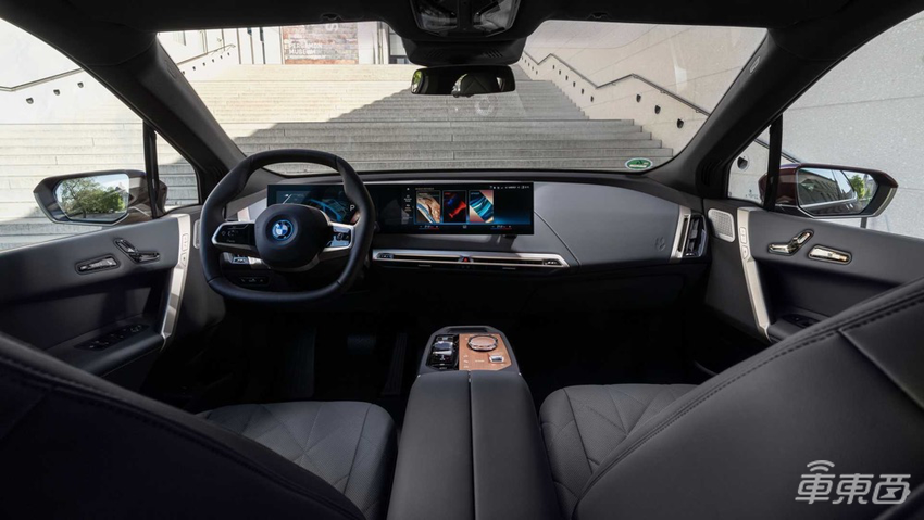 外媒首试宝马iX M60:操纵感无优势,加速体验弱于同级车