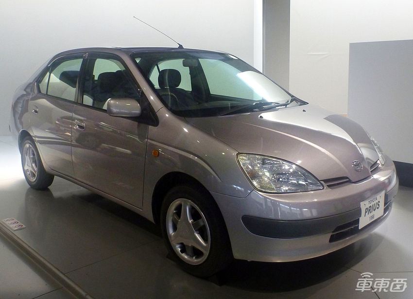 发言抵制纯电、资助反环保政客，氢能源车真如丰田想的那么美好吗？