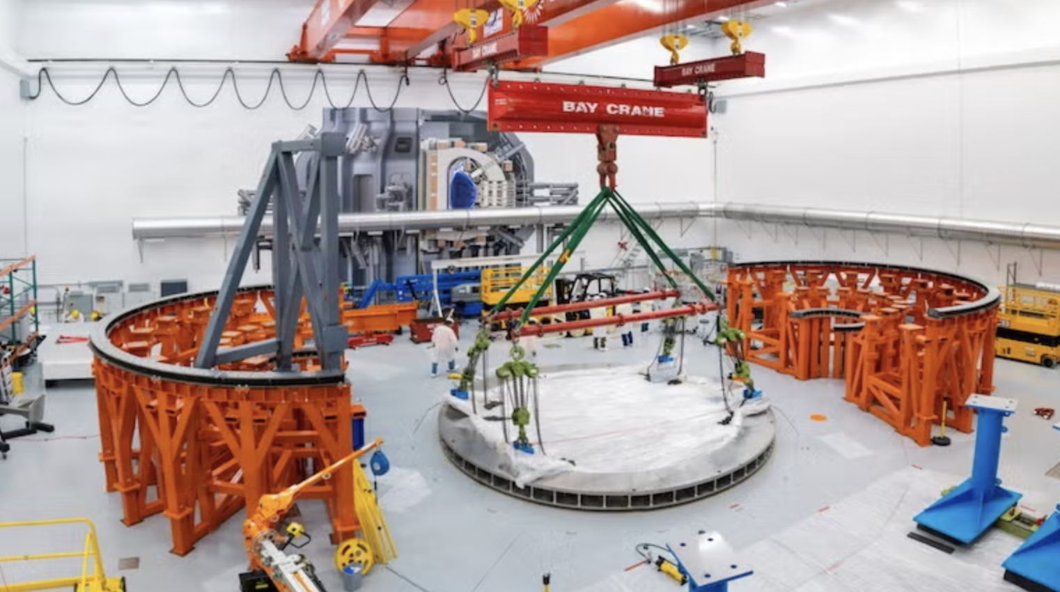 黄仁勋“撒钱”创纪录！英伟达超级AI帝国崛起，但没带中国玩