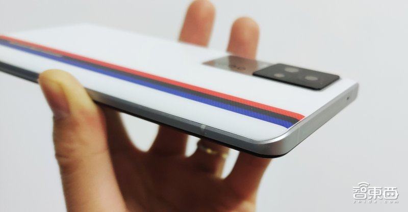 双11销量狂欢背后,手机江湖“小弟们”逆袭上位