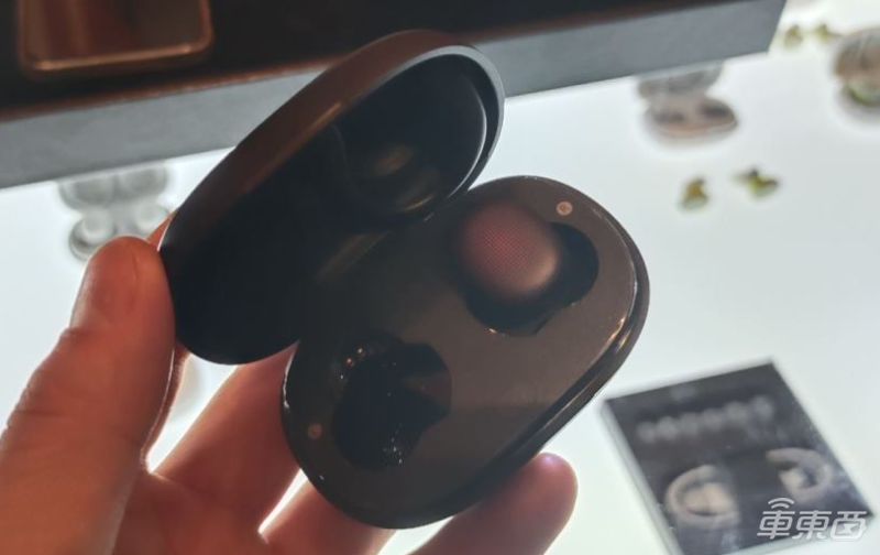 华米为什么做TWS耳机,未来家庭健身系统长什么样?走进华米CES 2020