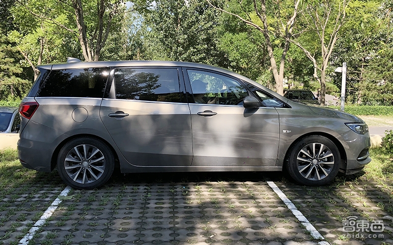 别克GL6中长途体验：实用的家庭乘坐者之车