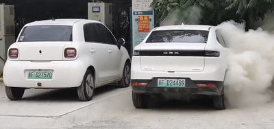 長城電動(dòng)車在充電站內(nèi)冒出濃煙 此前有自燃先例