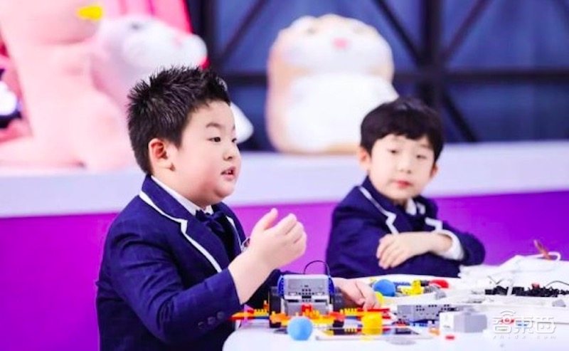AI教育怎样从娃娃抓起?机器人比赛热背后的冷思考