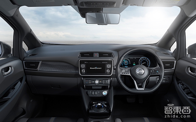 Model 3最强对手:这辆日产电车续航400公里还能自动驾驶